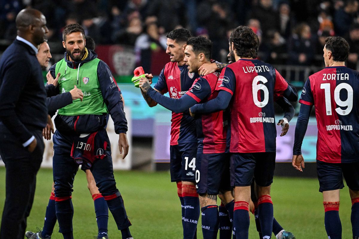 Cagliari - Genoa, cu Florinel Coman titular // 07.03.2025