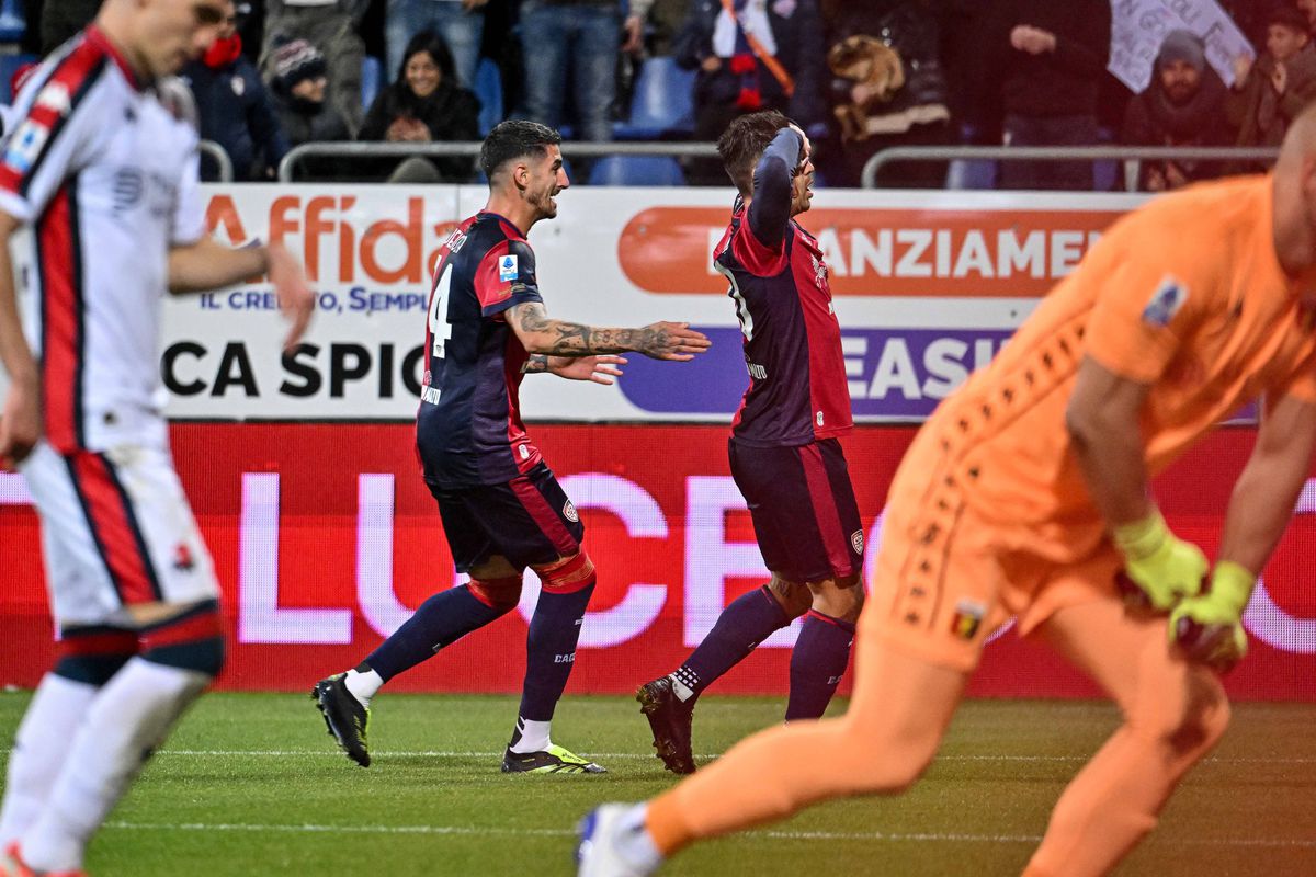 Se umple infirmeria! Noi probleme pentru Mircea Lucescu: Florinel Coman s-a accidentat în Cagliari - Genoa