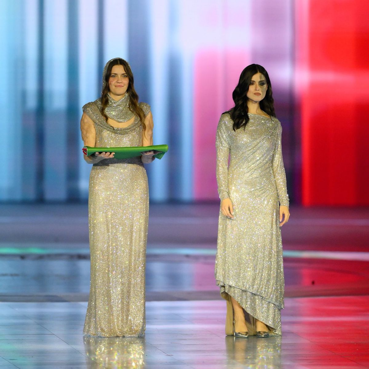 Reacția oamenilor când au apărut steagurile Rusiei, la ceremonia de deschidere a Jocurilor Paralimpice + Boicot de proporții al delegațiilor, decizia României