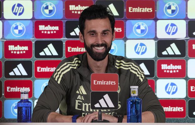 Euforic înaintea derby-ului: „Vreau să-i fac statuie! E minunat că trebuie să aleg” + Anunțul despre Courtois