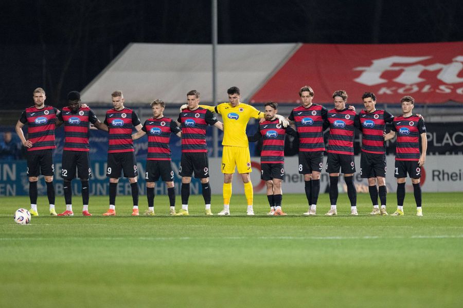 Știa de mult că va muri: legendarul portar a pierdut lupta la 54 de ani » S-a retras din cauza unei petarde!