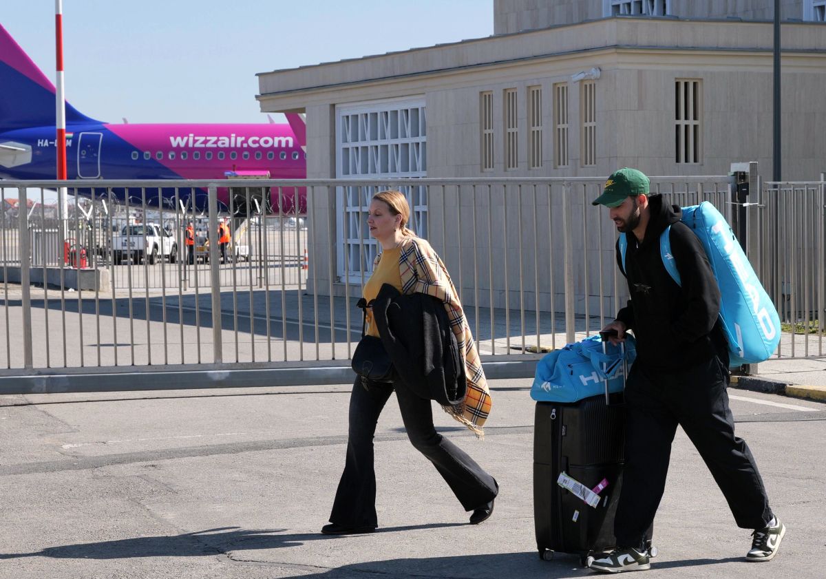 Revenirea tenismenului Adrian Boitan în România, după săptămâna trăită în panică în Emirate: imagini surprinse de GSP pe Aeroportul Băneasa