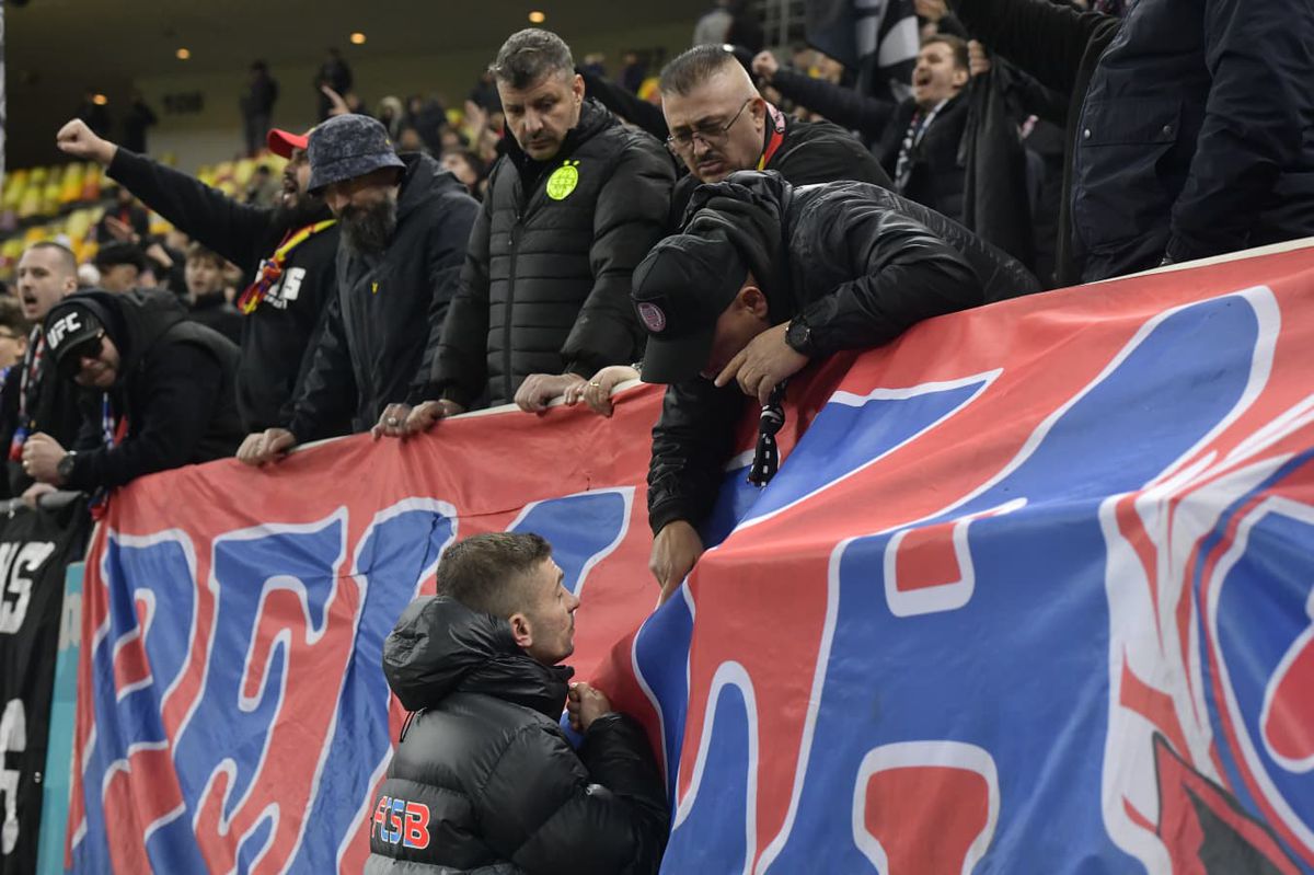 Imagini la finalul partidei FCSB - U Cluj