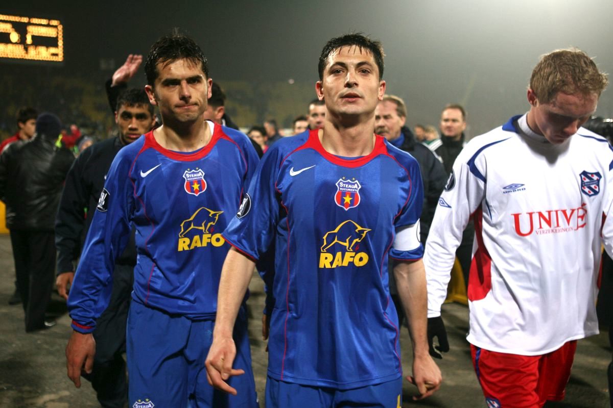 20 de ani de la sezonul UEFAntastic reușit de FCSB! » Ce s-a întâmplat atunci în grupă e incredibil + schimbarea de antrenor venită de nicăieri