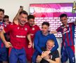 „Să plătiți telefoanele!” » I-au făcut antrenorului „baie de bere” după calificarea în play-off!
