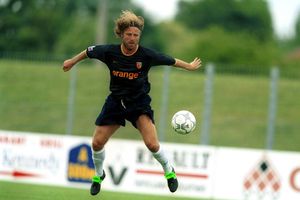 Fostul căpitan de legendă din Ligue 1, amintiri cu Victor Pițurcă și Tudorel Stoica: „Poate aveam așteptări mari de la cei doi campioni români”