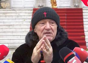 Becali a rostit un SINGUR nume de antrenor, după ce Charalambous și-a dat demisia de la FCSB: „O să vorbesc cu el”