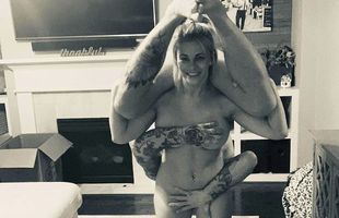 IMAGINI CONTROVERSATE. Luptătoarea-model Paige VanZant și soțul ei au postat poze nud din izolare: „Se numește artă, n-ați înțelege”