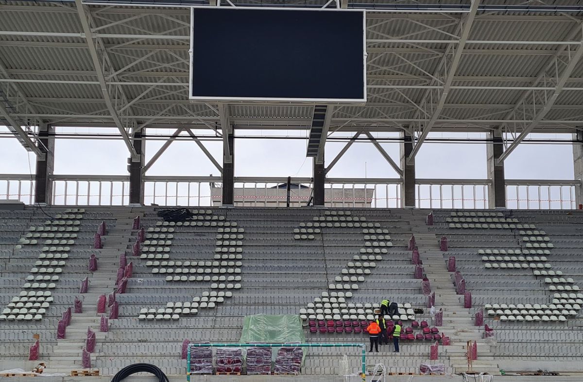 Arena „Rapid Giulești” prinde culoare » S-au montat primele scaune