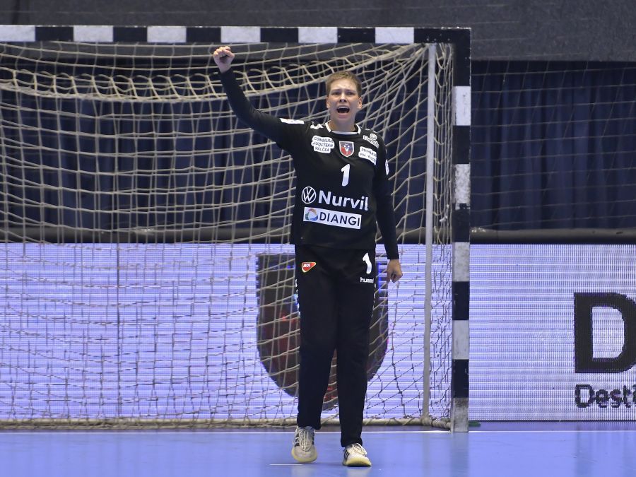 Daciana Hosu a avut 16 mingi apărate FOTO sportpictures.eu Daciana Hosu a avut 16 mingi apărate FOTO sportpictures.eu
