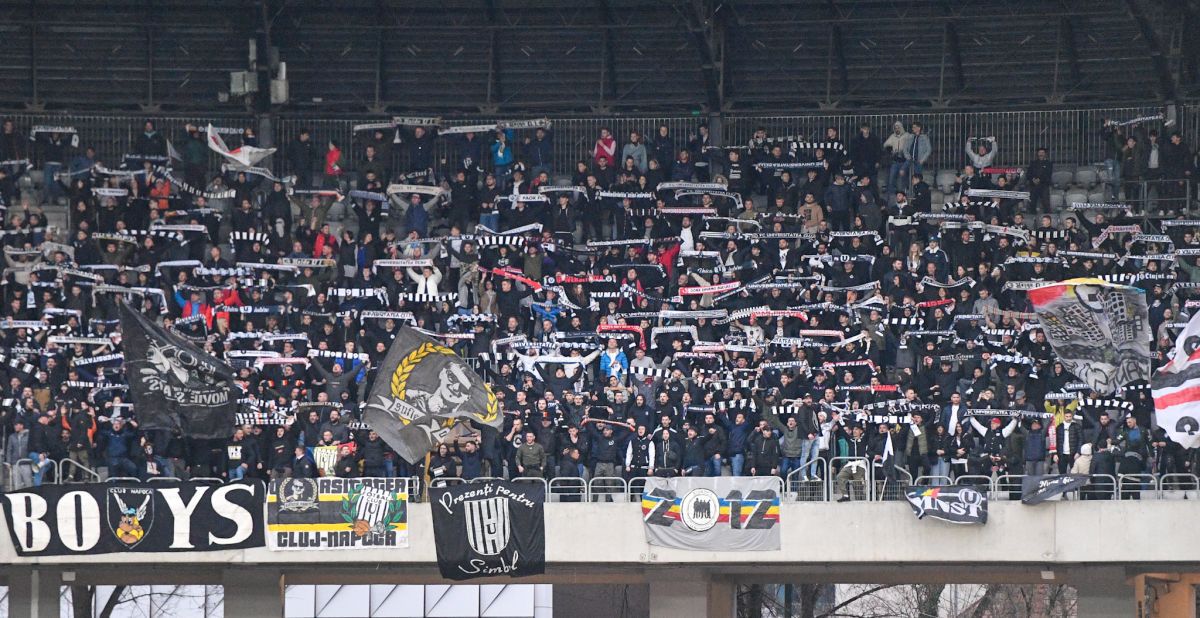 Scandal la U Cluj - CSA Steaua! Un ultras, scos din stadion » Ce s-a întâmplat