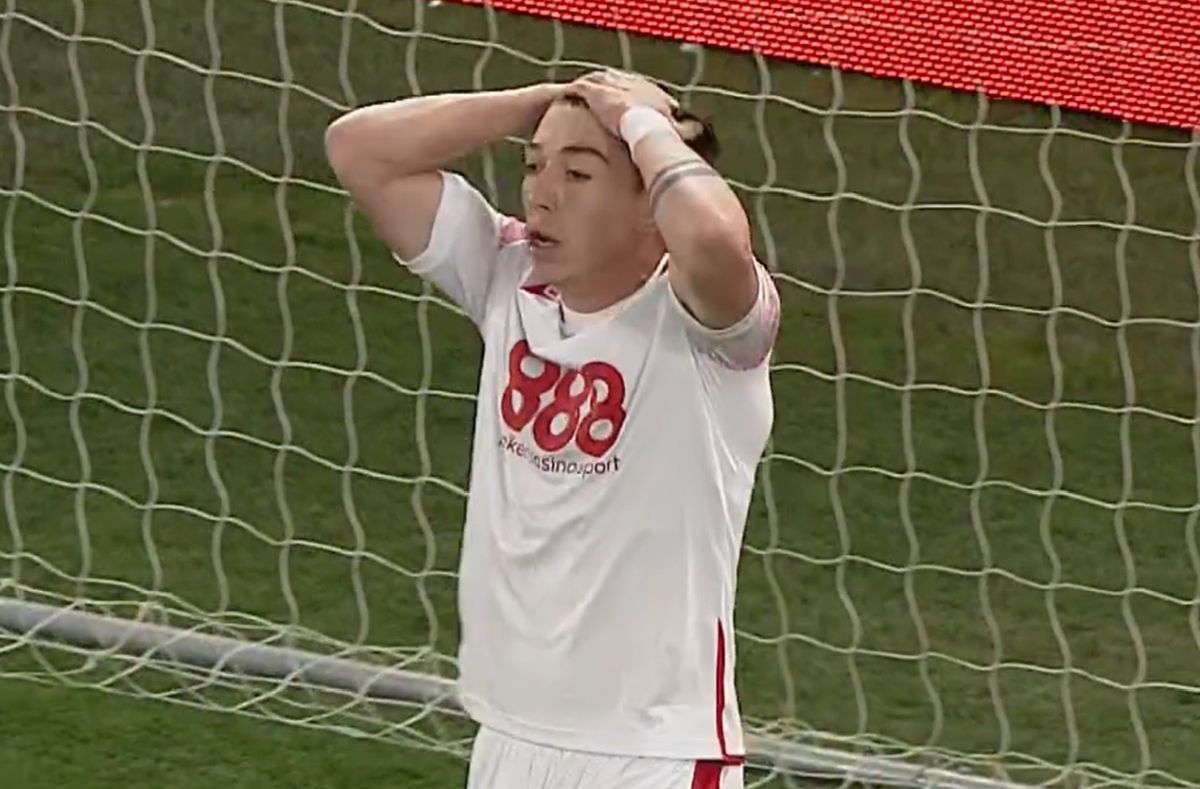 Amzăr, ratarea sezonului în Dinamo - Oțelul » Toată lumea și-a pus mâinile în cap