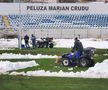 Se lucrează de zor la deszăpezirea stadionului echipei din play-out: „30 de deținuți sunt aici de la primele ore”