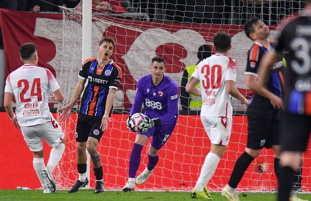 Moment macabru pe „Arcul de Triumf” » Ce s-a scandat din peluză la Dinamo - Oțelul