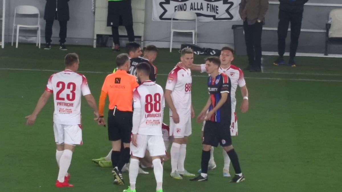 FOTO Arbitraj Dinamo - Oțelul 07.04.2023