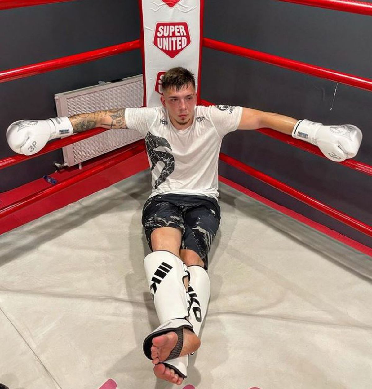 Băiatul lui Cătălin Zmărăndescu, criticat dur după ce a jignit-o pe soția unui component al Generației de Aur: „Te-ai făcut de râs”