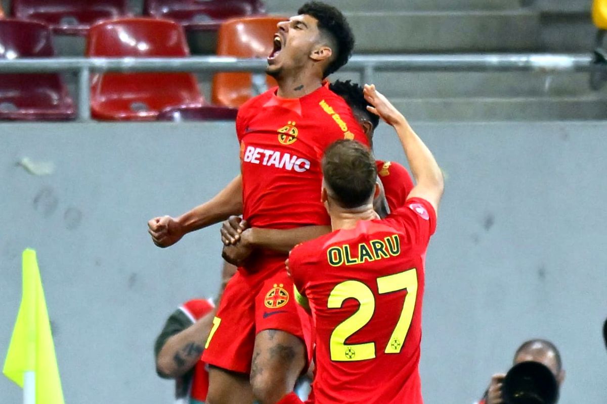 Dați-i titlul deja! FCSB s-a distrat cu Universitatea Craiova și s-a dus la 10 puncte în fruntea Superligii » „Allenatore Becali” îi dă iar clasă lui Rotaru