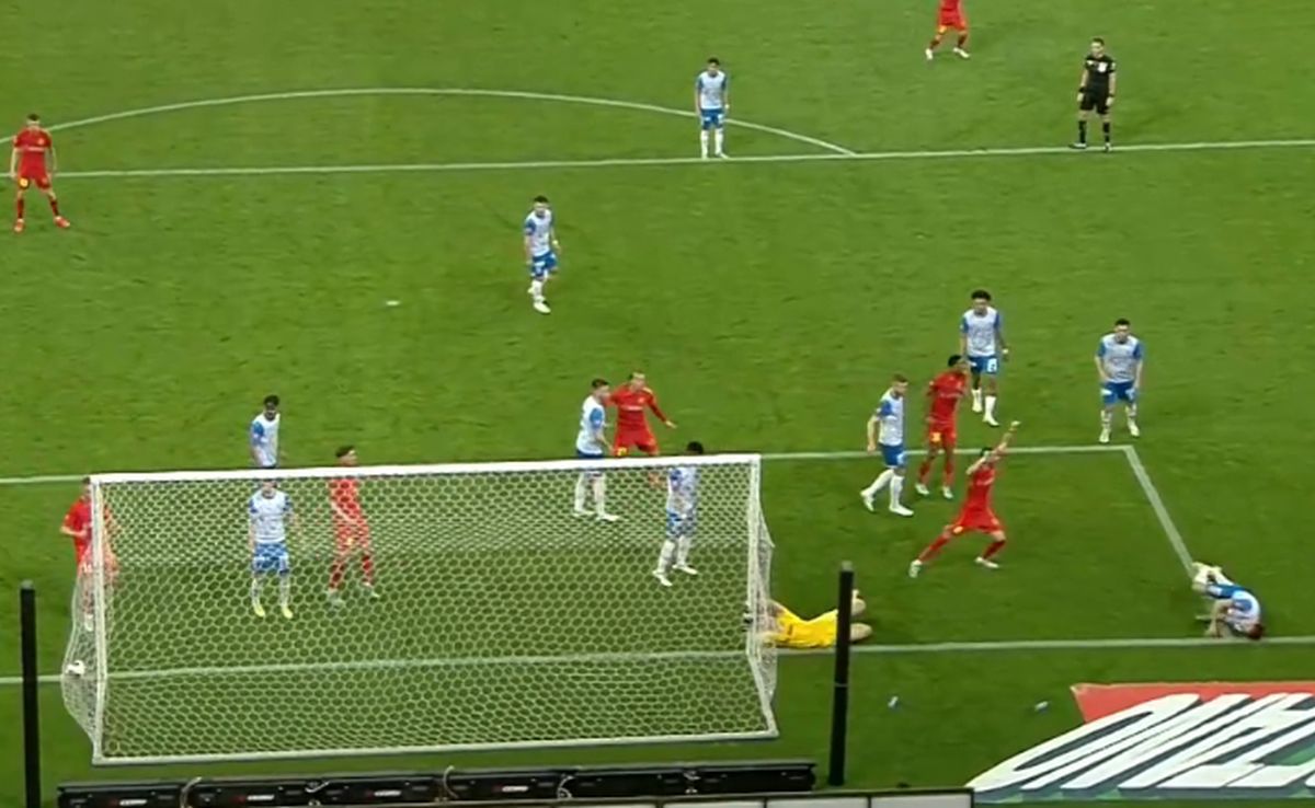 L-a distrus pe titularul-surpriză din FCSB - Craiova: „Dacă se năștea la Plenița, vindea lubeniță în Piața Mare!”