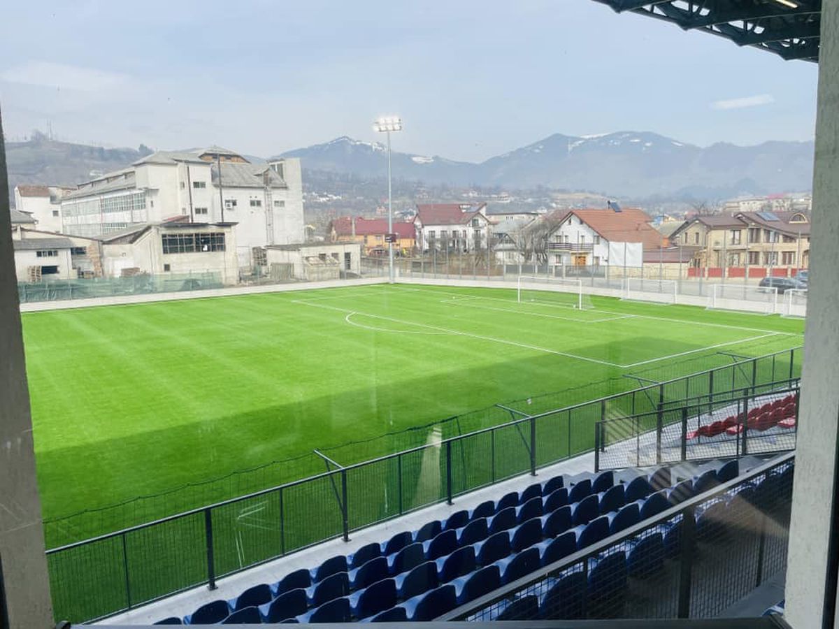 Inaugurarea stadionului de peste 3 milioane de euro va avea loc curând » Imagini spectaculoase cu noua arenă din România