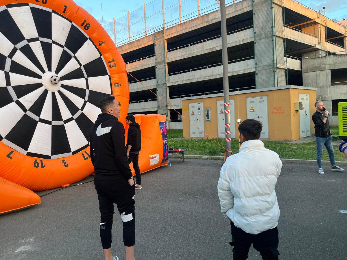 Agitație la stadion, în fan zone, înainte de FCSB - CSU Craiova