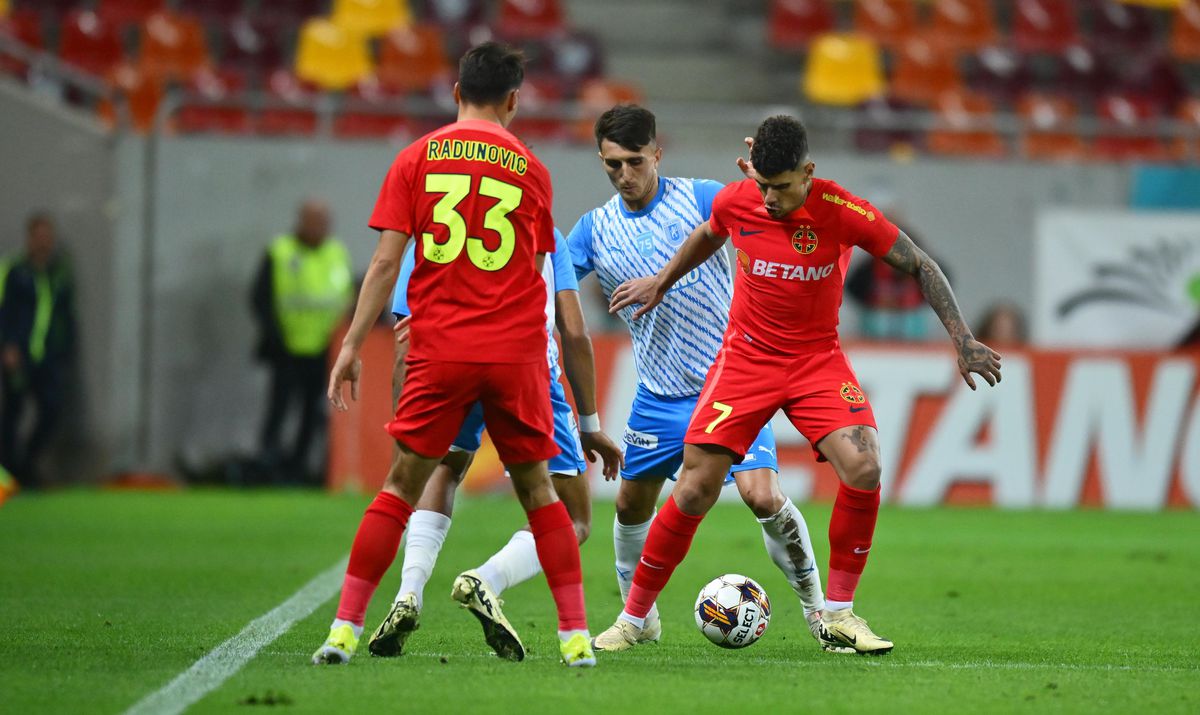 Pe scările Arenei Naționale, Dumitru Dragomir a dezvăluit cine l-a impresionat în FCSB - Craiova