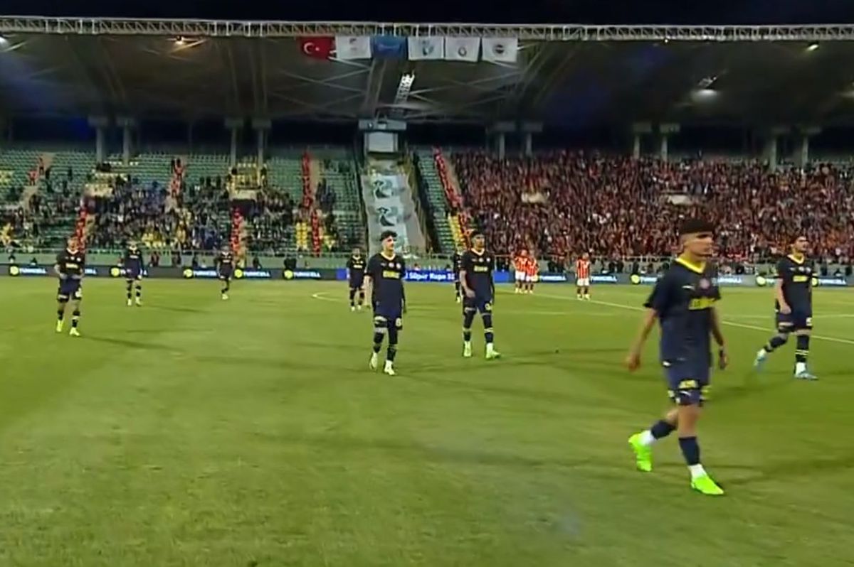 Fenerbahce explică în 5 puncte boicotul ISTORIC: „De 20 de ani luptăm contra sistemului nedrept!”