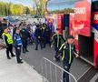 FCSB - Universitatea Craiova: echipele au ajuns la stadion