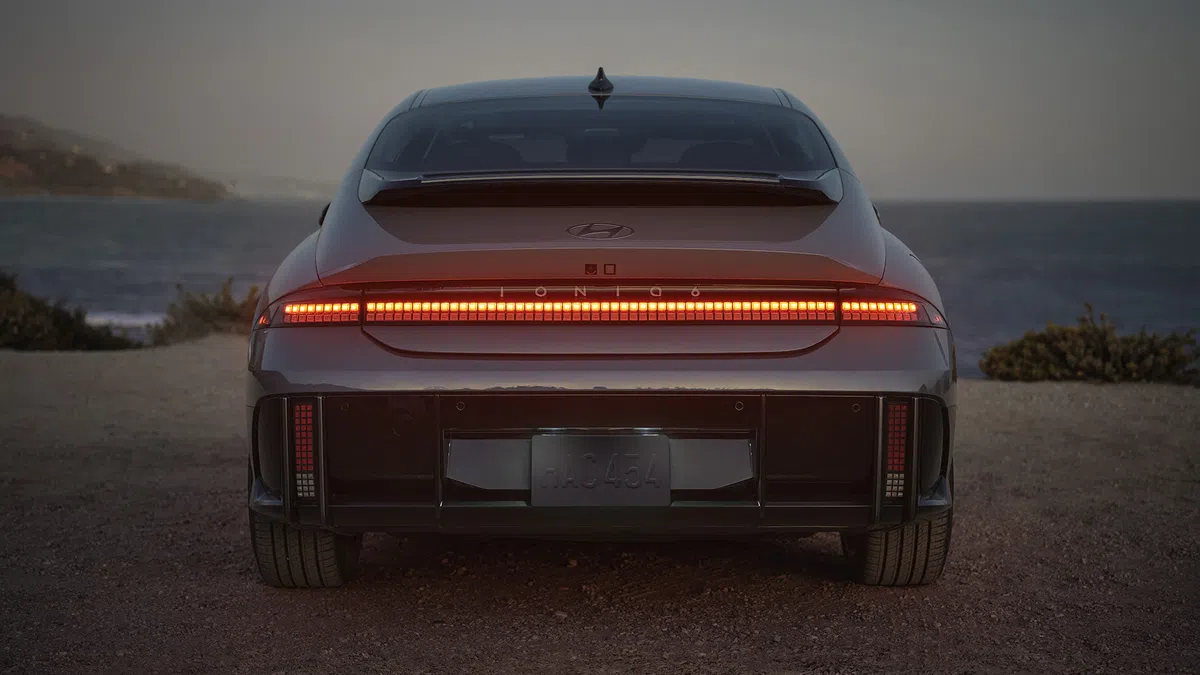 IONIQ 6 și IONIQ 6 N Line