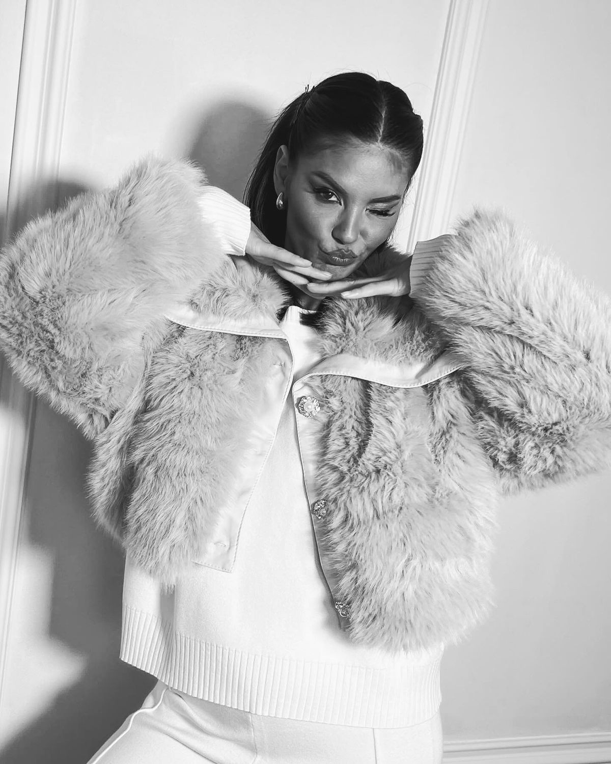 Cătălin Cazacu dezvăluie cu ce a rămas după despărțirea de fosta lui Ionuț Radu: „Sincer, plâng în interiorul meu”