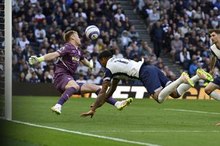 Omul care nu scapă de retrogradare! Merge în Championship pentru a 3-a oară