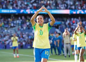 „Regina” » Pele din fotbalul feminin: cine e legenda care l-a șocat pe Neymar! Cea mai bună marcatoare din istorie