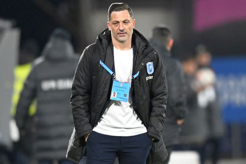 Mirel Rădoi, în CFR Cluj - Universitatea Craiova, © FOTO: Flaviu Buboi/SPORT PICTURES