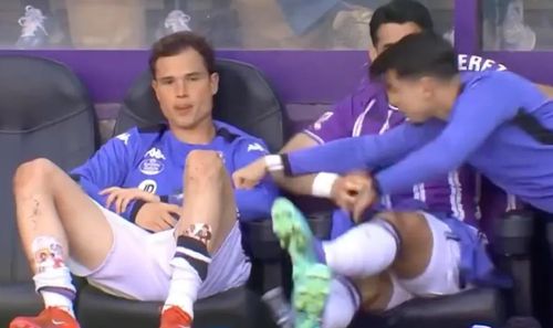 Luis Perez și Juanmi Latasa au fost foarte aproape să-și dea pumn pe banca de rezerve / Foto: Captură DAZN