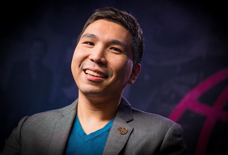 Zece titani ai șahului internațional – cine sunt marii maeștri invitați la București