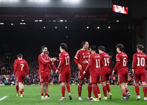 Fanii lui Liverpool: „Nu mai cheltuiți bani pe Anfield!”