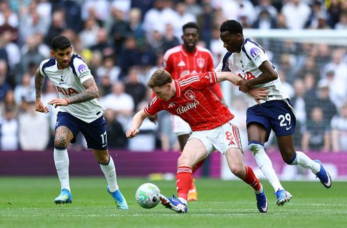 Manchester City vrea să plătească 65 de milioane de euro pentru Elliot Anderson // foto: Imago Images