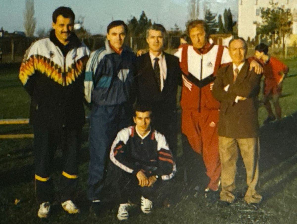 „Dobrin sau Hagi?” » Singurul antrenor care i-a șlefuit pe ambii „magicieni” i-a răspuns lui Ioanițoaia + Cum se menține tânăr la 90 de ani