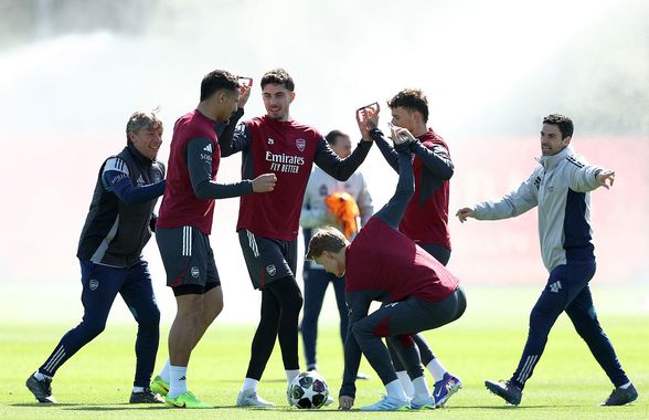 Bizareriile lui Mikel Arteta » Antrenament cu pixuri și un discurs ciudat