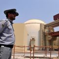 În imagine, centrala nucleară din Bushehr, sudul Iranului, la încărcarea primului combustibil, în 2010 // foto: Guliver/gettyimages