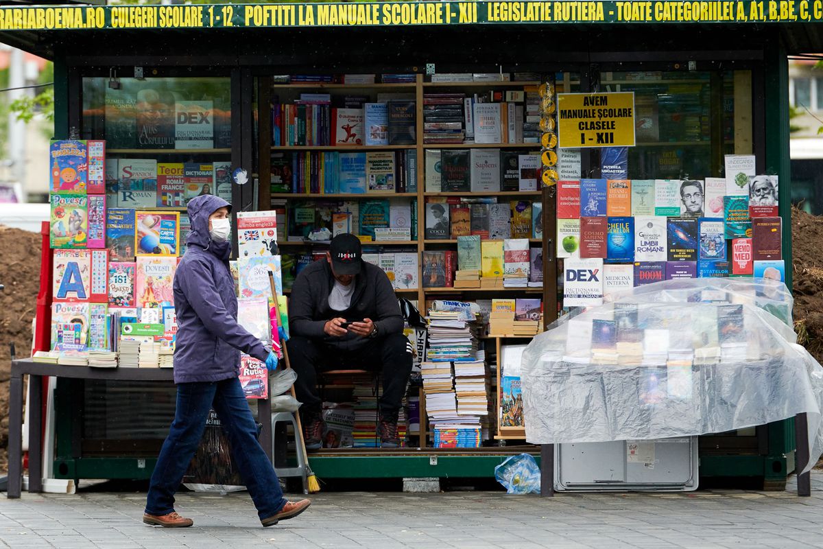 Ce amenzi pot primi românii care încalcă restricțiile: lista completă