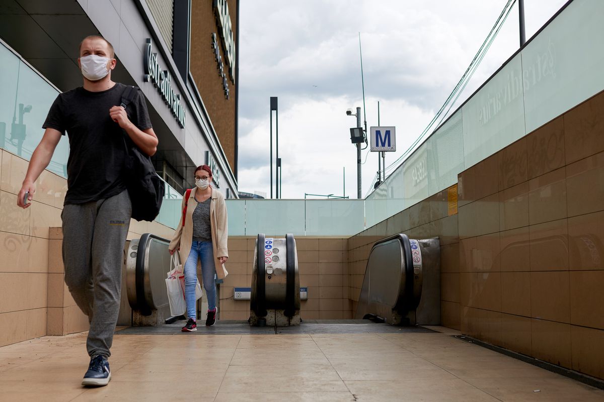 Ce se întâmplă după 15 mai? Ultima variantă vehiculată de PSD: „Nu vor mai fi deloc restricții”