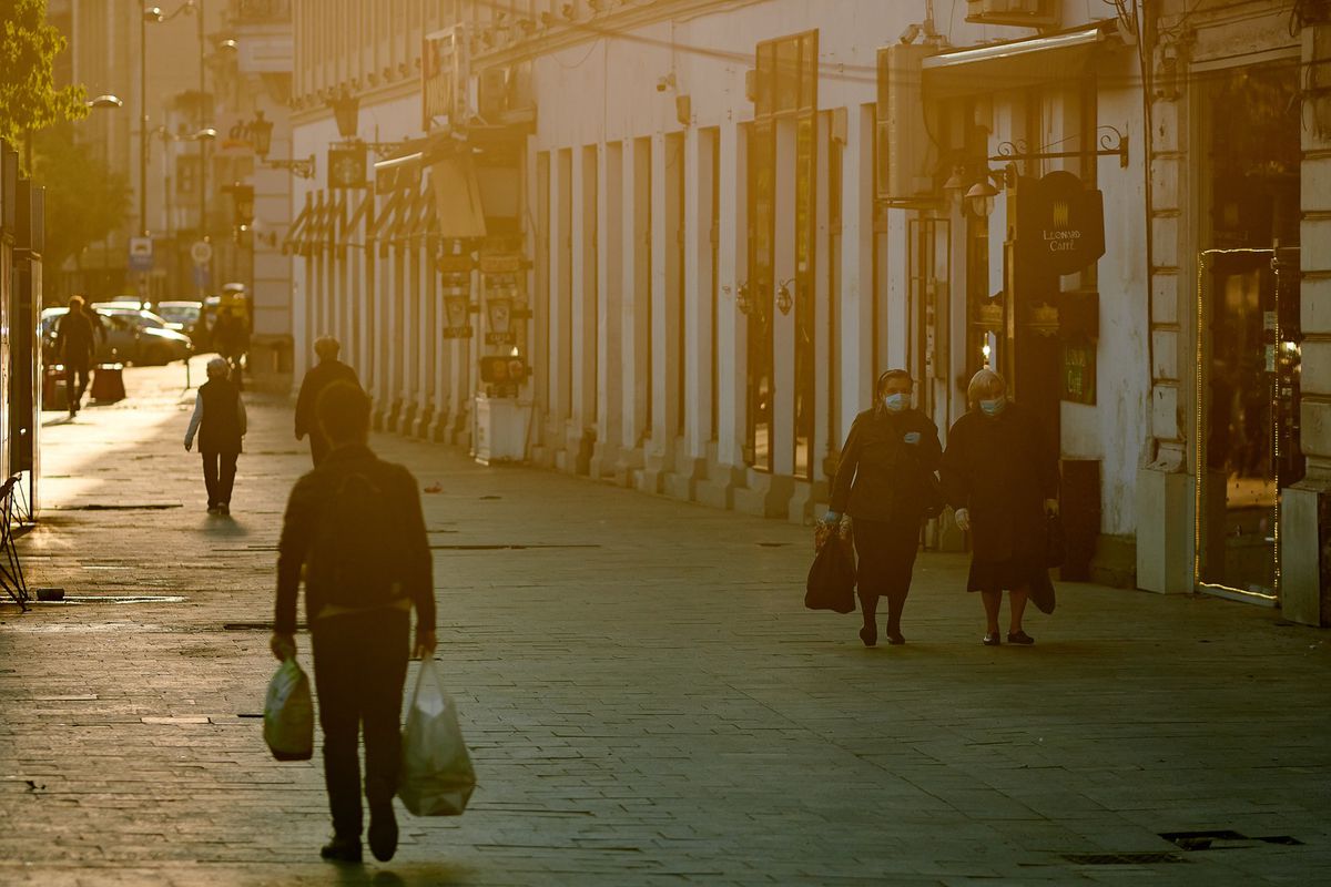 COVID-19. Alexandru Rafila, detalii despre testarea la nivel național care urmează: „O să fie zeci de mii de teste! Vom primi răspunsuri la întrebările pe care le avem”