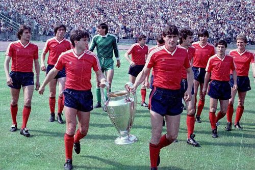 Steaua a bifat în 1986 cea mai mare performanță din istoria fotbalului românesc