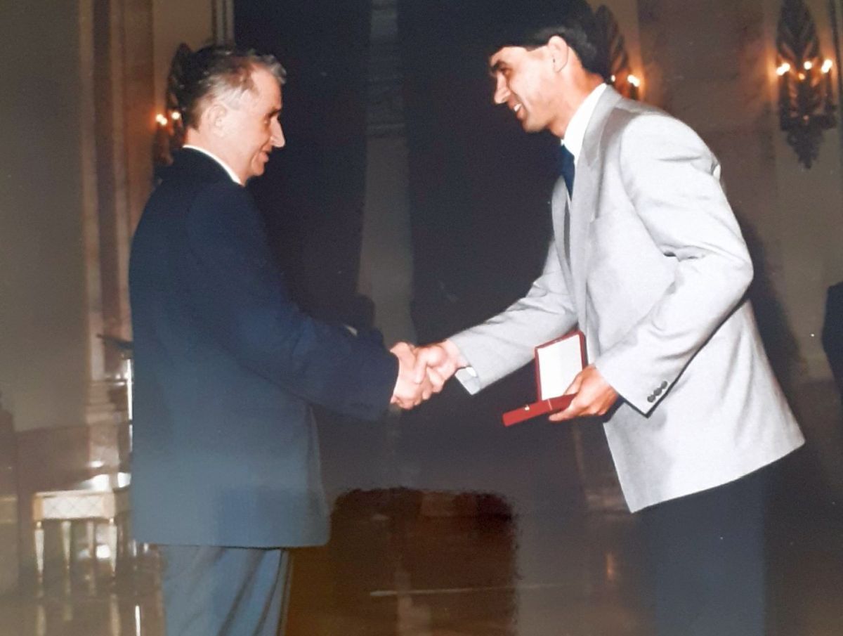 Documentele primite de fotbaliștii Stelei după finala de la Sevilla