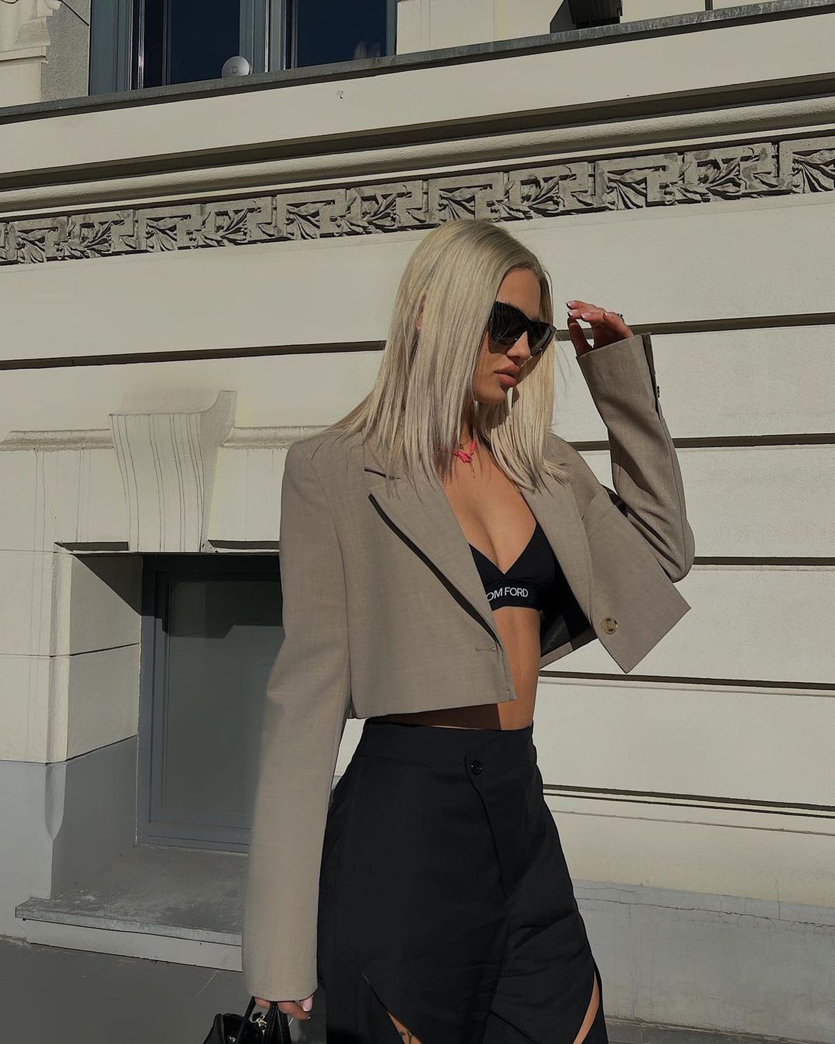 GALERIE FOTO Iubita lui Alex Mățan, spectaculoasă pe Instagram! Își promovează hainele pe care le face