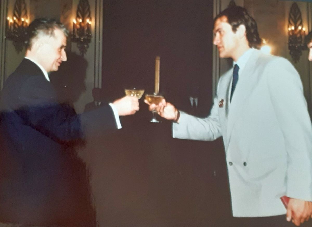 Documente dezarhivate, la 36 de ani de la Sevilla » Ce premii ar fi trebuit să primească inițial „viteziștii”, în loc de ARO + Ceaușescu: „Un loc 1 nu e suficient”