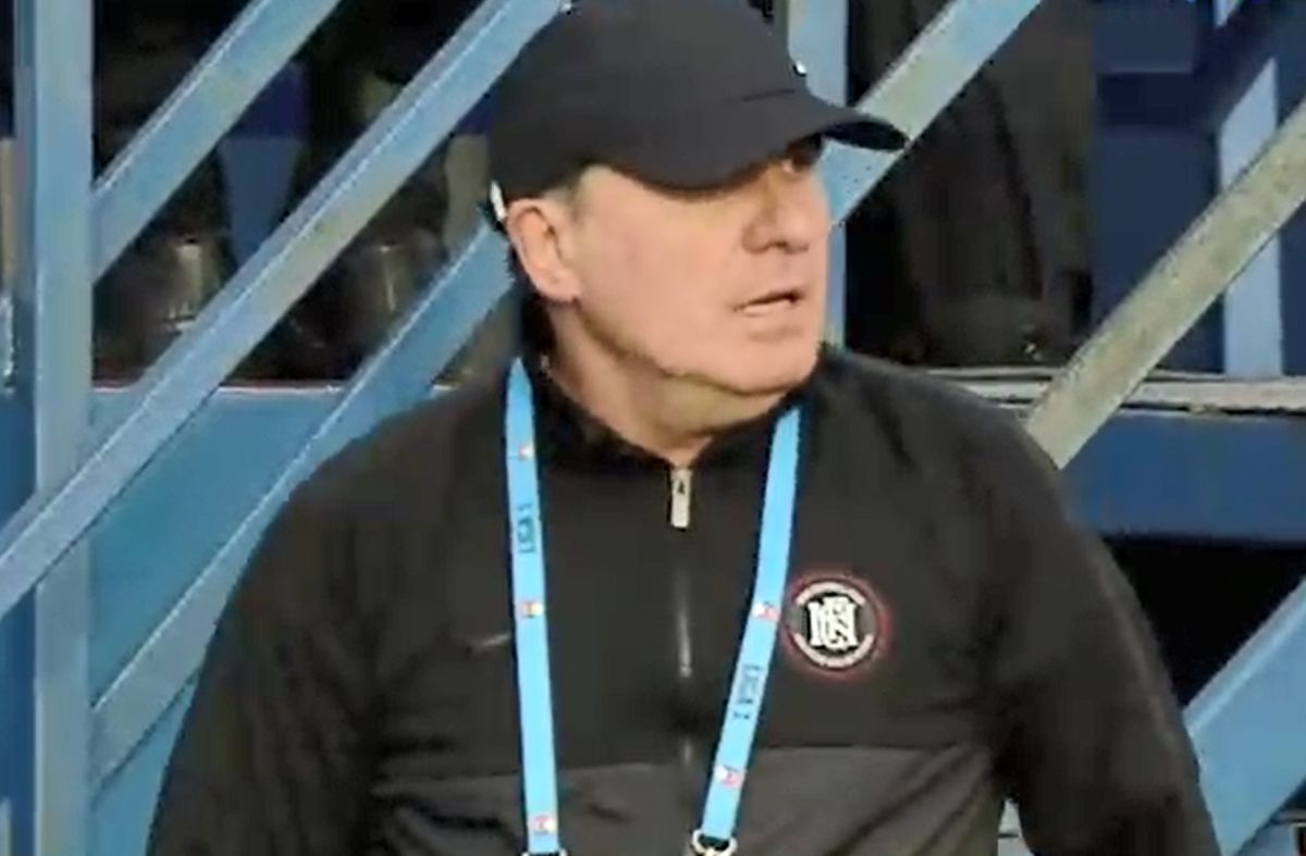 Gică Hagi, criză de nervi în Farul - FC Voluntari