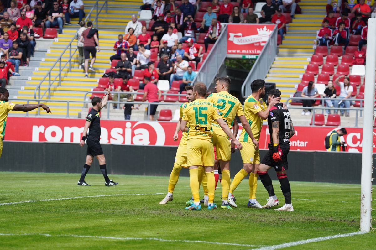 UTA - CS Mioveni 1-0 » Arădenii câștigă ultimul meci „acasă” din acest sezon