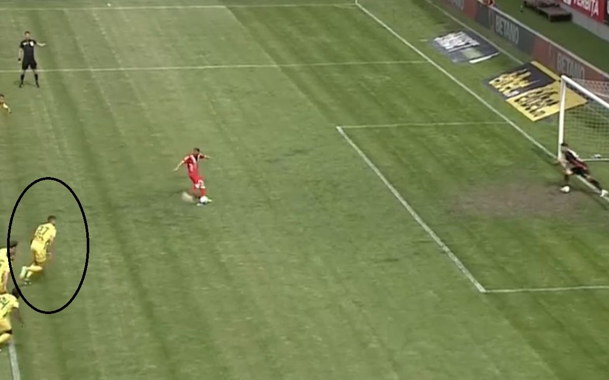 UTA - CS Mioveni 1-0 » Arădenii câștigă ultimul meci „acasă” din acest sezon