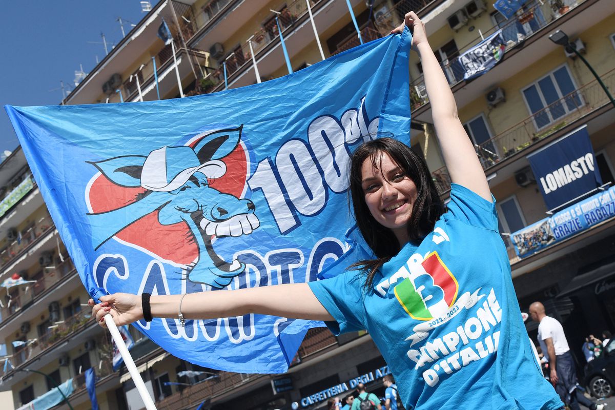 Sărbătoare încununată cu victoria lui Napoli pe stadionul „Diego Armando Maradona”
